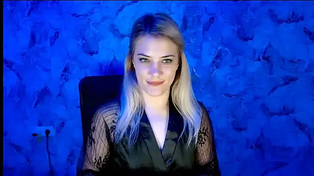 nika gold1 online show from 11.15.25