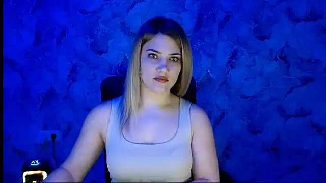 Snapshot of nika_gold1 chatting on 03.06.26 nika gold1 online show from 03.06.26