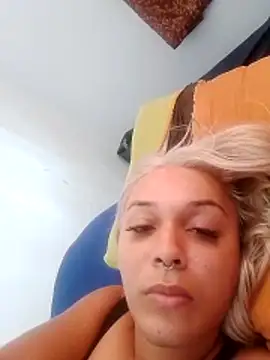 Snapshot of transgirl26 chatting on 02.13.26 transgirl26 online show from 02.13.26