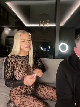 SexOnMyLvL online show from 05.04.26