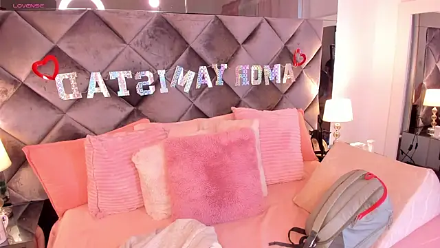 Snapshot of sofhiaa_adaams chatting on 02.17.25 sofhiaa adaams online show from 02.17.25