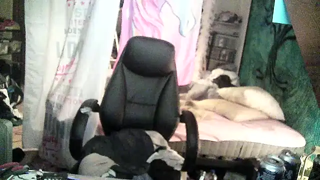 Ombeline1 online show from 02.25.25