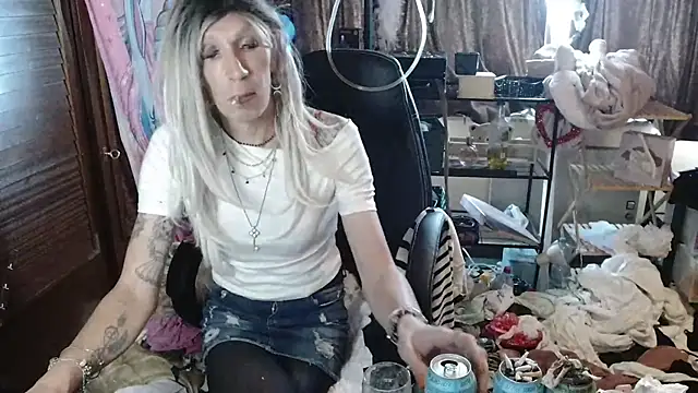 Ombeline1 online show from 10.09.25