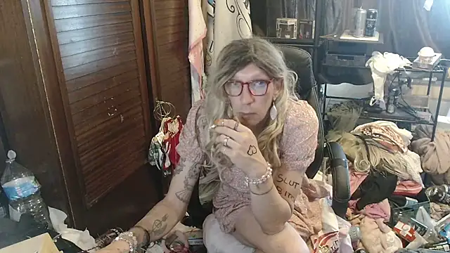 Ombeline1 online show from 06.19.26