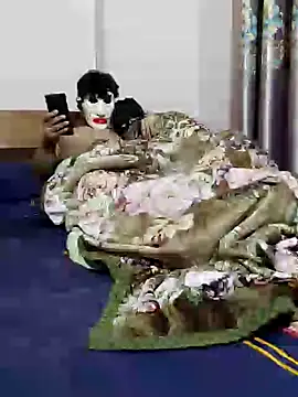 Snapshot of zentaishow chatting on 12.10.24 zentaishow online show from 12.10.24