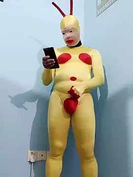 Snapshot of zentaishow chatting on 01.05.25 zentaishow online show from 01.05.25