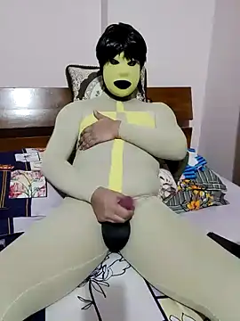 Snapshot of zentaishow chatting on 01.28.25 zentaishow online show from 01.28.25