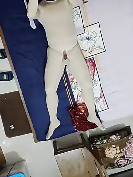 Snapshot of zentaishow chatting on 02.04.25 zentaishow online show from 02.04.25