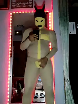 Snapshot of zentaishow chatting on 03.12.26 zentaishow online show from 03.12.26