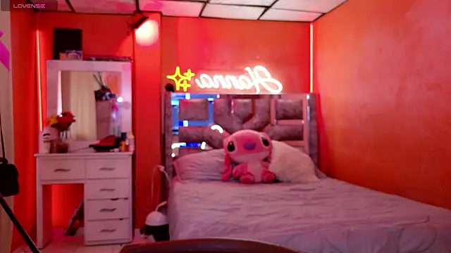 hanna sex18 online show from 01.21.25