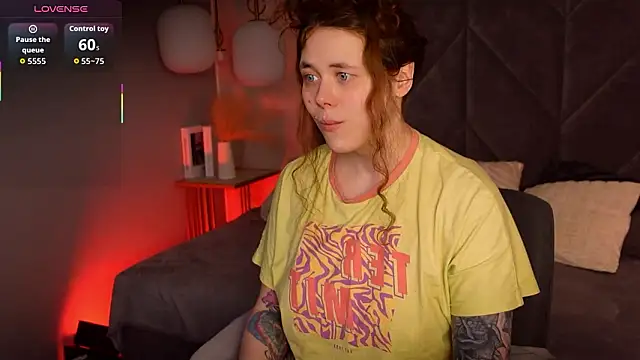 SophiePure online show from 03.08.26