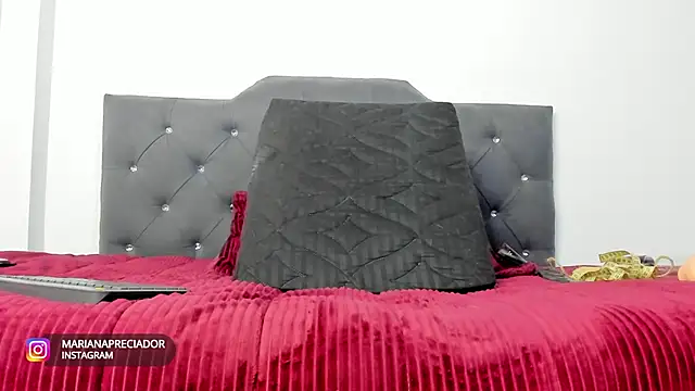 mariana preciado online show from 01.05.25