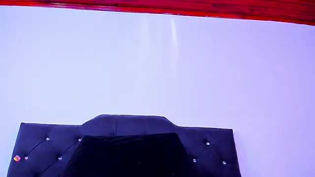 mariana preciado online show from 02.04.25