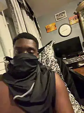 Snapshot of elninoblacko chatting on 06.16.26 elninoblacko online show from 06.16.26