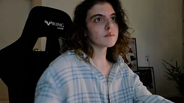 emmamurrr online show from 12.25.24