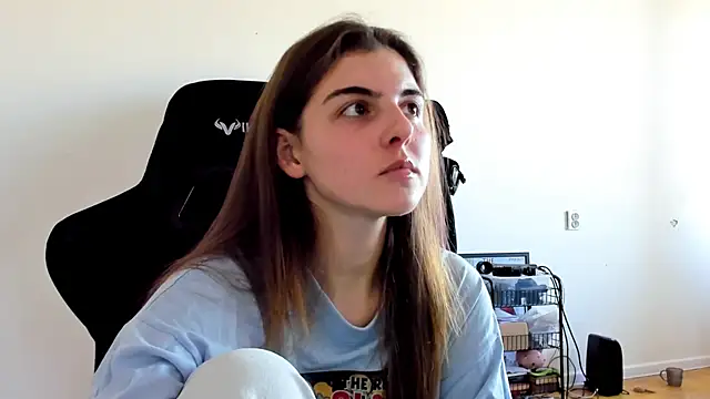 emmamurrr online show from 10.01.25