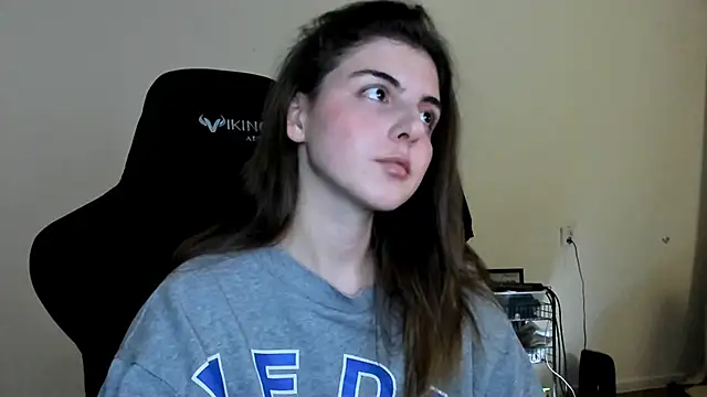 emmamurrr online show from 11.12.25