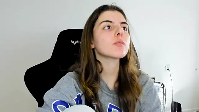 emmamurrr online show from 11.13.25