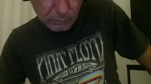 Snapshot of butseriouslykahnt chatting on 12.08.24 butseriouslykahnt online show from 12.08.24