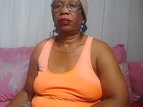 Snapshot of Freakyassnwildx chatting on 06.20.26 Freakyassnwildx online show from 06.20.26