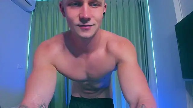 Snapshot of Samuel_Andrew chatting on 12.05.24 Samuel Andrew online show from 12.05.24