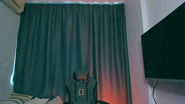 Snapshot of Samuel_Andrew chatting on 03.05.25 Samuel Andrew online show from 03.05.25