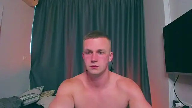 Snapshot of Samuel_Andrew chatting on 03.10.25 Samuel Andrew online show from 03.10.25