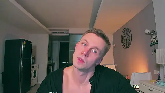 Samuel Andrew online show from 11.21.25