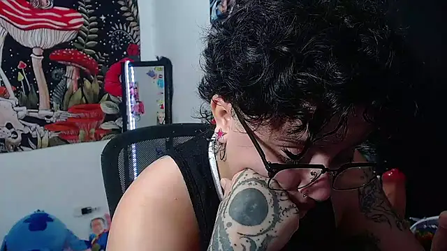 isabeautyx19 online show from 06.25.26
