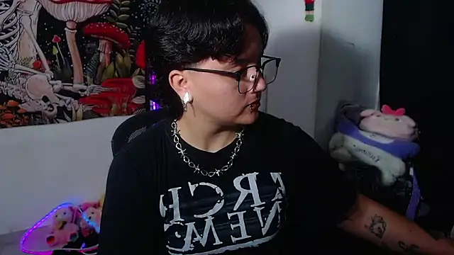 isabeautyx19 online show from 06.30.26