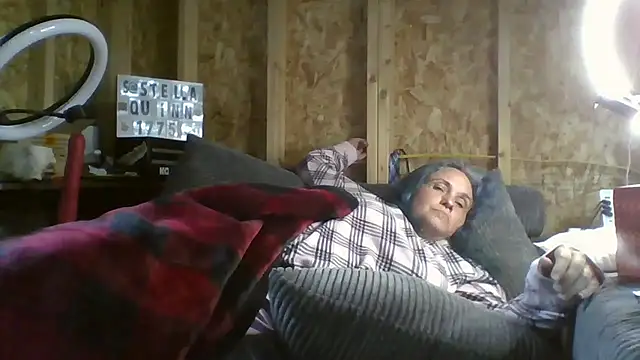 stellaquinn1775 online show from 10.02.25