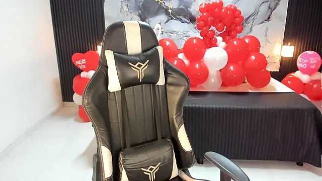 Snapshot of Ivy_16 chatting on 02.15.25 Ivy 16 online show from 02.15.25