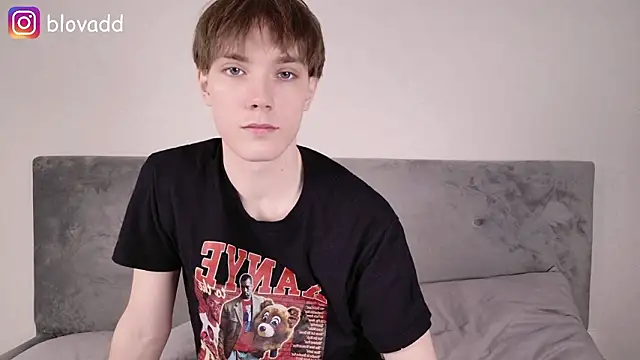 Snapshot of callmenineoneseven chatting on 02.27.26 callmenineoneseven online show from 02.27.26