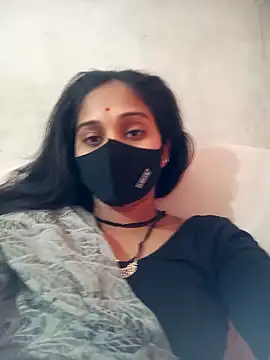 Snapshot of Hi_Radhika chatting on 01.18.25 Hi Radhika online show from 01.18.25