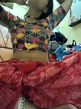 Snapshot of Hi_Radhika chatting on 02.10.25 Hi Radhika online show from 02.10.25