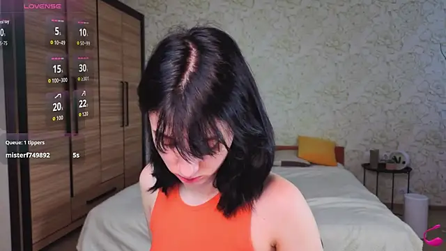 JulisSweet online show from 11.24.25