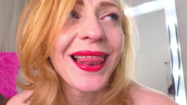 SquirtyAlisa online show from 11.28.25