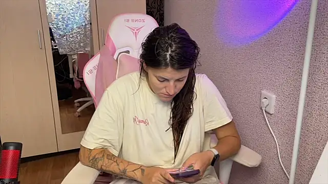 Katrin  kiss online show from 07.22.26