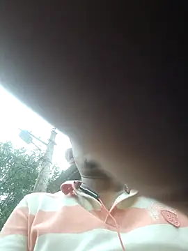 Snapshot of ind_hero chatting on 10.07.25 ind hero online show from 10.07.25