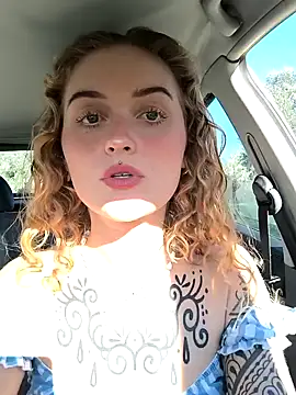 Goldloeckchen159 online show from 12.18.24