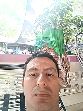 Snapshot of walwan85 chatting on 11.01.25 walwan85 online show from 11.01.25