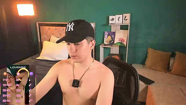 Brat  online show from 09.15.25