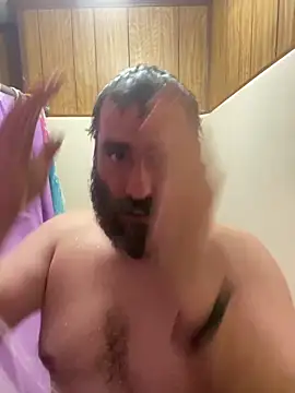 Snapshot of bigJohnson223 chatting on 02.11.25 bigJohnson223 online show from 02.11.25