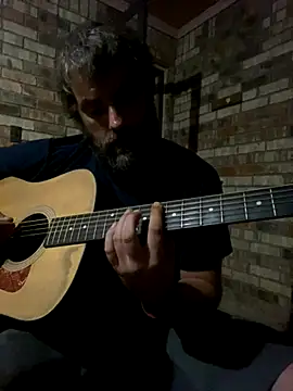 Snapshot of bigJohnson223 chatting on 09.29.25 bigJohnson223 online show from 09.29.25