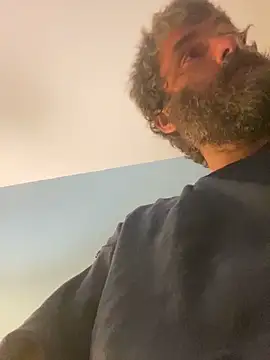 Snapshot of bigJohnson223 chatting on 11.06.25 bigJohnson223 online show from 11.06.25