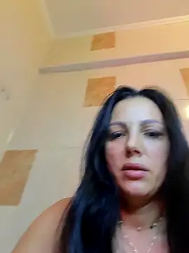ReiyaRey online show from 04.24.26