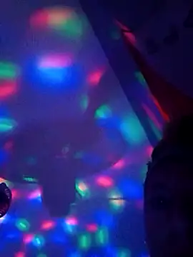 Snapshot of gala2 chatting on 01.10.25 gala2 online show from 01.10.25