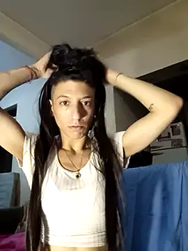 Snapshot of gala2 chatting on 01.18.25 gala2 online show from 01.18.25