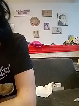 Snapshot of gala2 chatting on 02.14.25 gala2 online show from 02.14.25