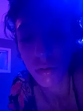 Snapshot of gala2 chatting on 03.07.25 gala2 online show from 03.07.25